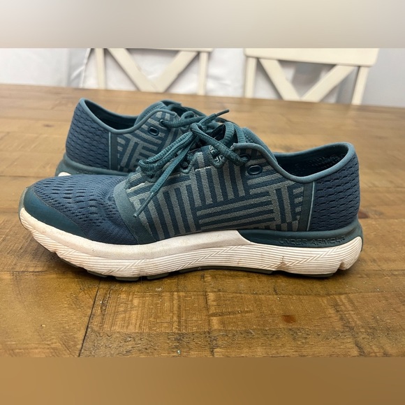 Under Armour Women’s Speedform Gemini Running Shoes - Picture 3 of 9